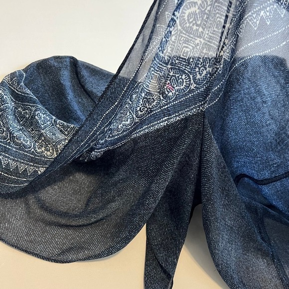 Vince Camuto Blue white poncho XS/S - Picture 5 of 9